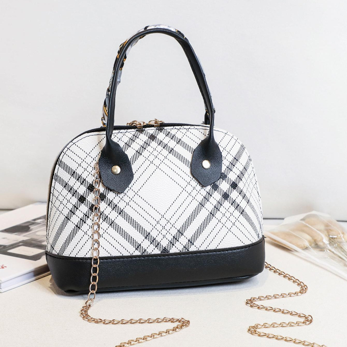 Metallic Geometric Handbag - ANAKUWAITI STORE